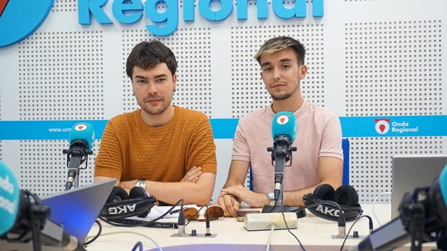 En plan Z. Con José Arrondo y Álvaro Cárceles hablamos de vapeo, la visita de León XIV a España y religiosidad de los jóvenes o Bad Bunny