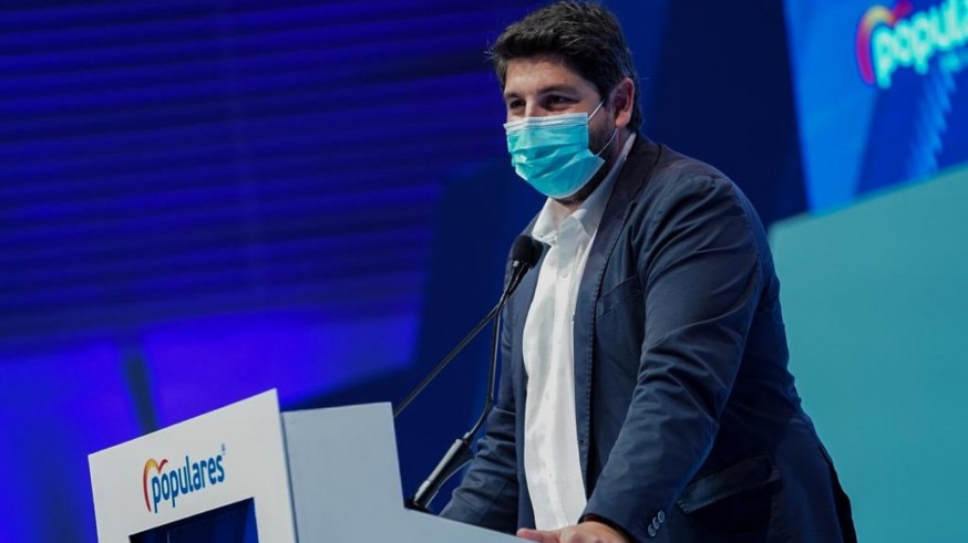 Fernando López Miras durante su intervención en el Congreso del PP de Alicante