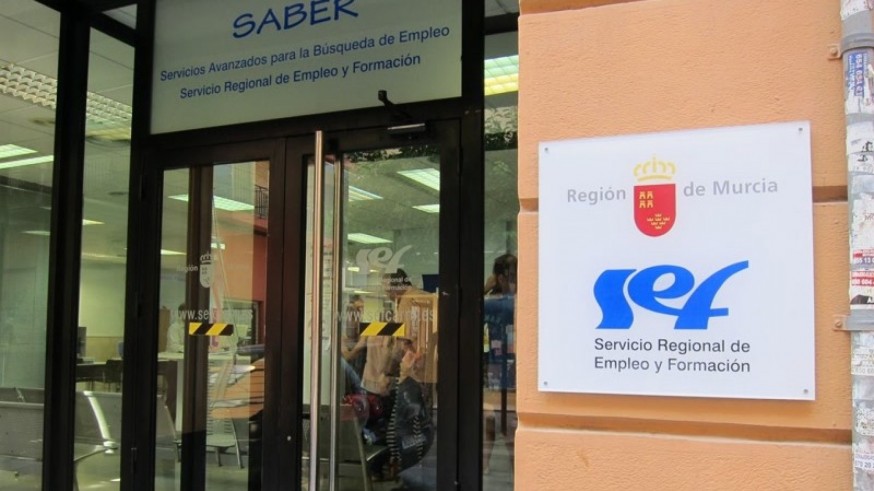 La Región de Murcia suma 482 parados en febrero, aunque mantiene una bajada anual del 6,5%