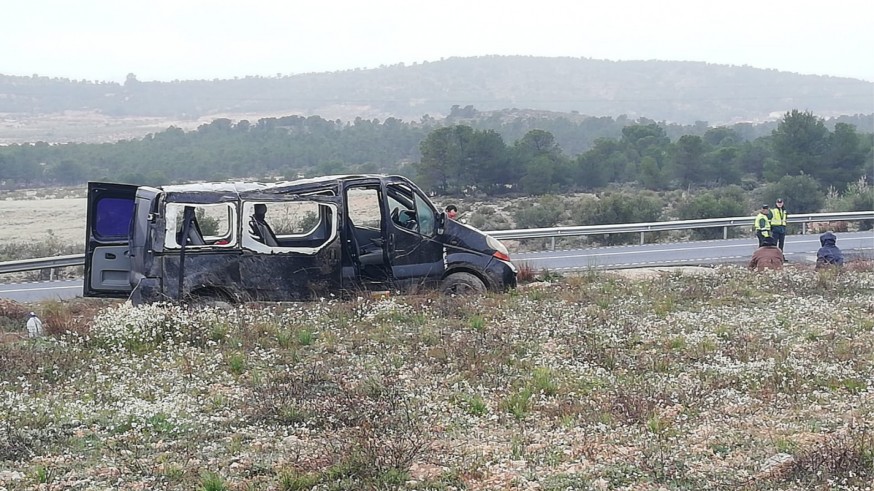 El accidente ha ocurrido en la carretera que une Yecla con Caudete