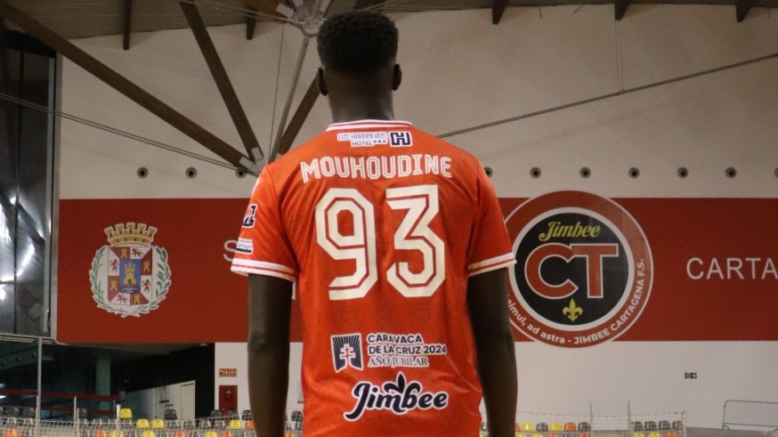 Mouhoudine: "Con estos jugadores podemos ir a por la Champions"
