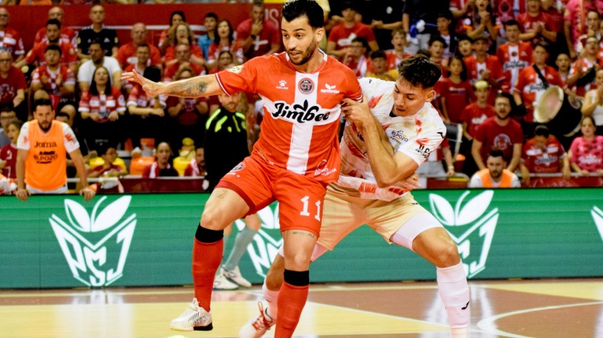 El Jimbee se come a ElPozo y jugará la final (5-0)