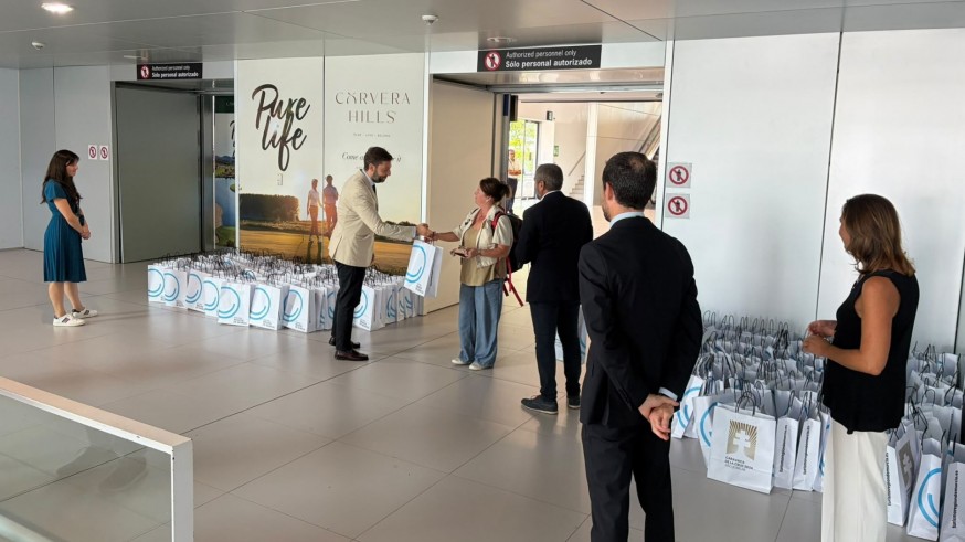 El Aeropuerto Internacional de la Región de Murcia supera los seis millones de pasajeros desde su apertura