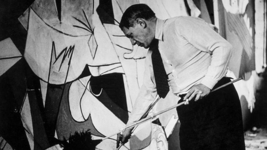 VIVA LA RADIO. El coleccionista de emociones. El Guernica: 80 aniversario de la monumental obra, encargo del gobierno republicano para la Expo de París del 37