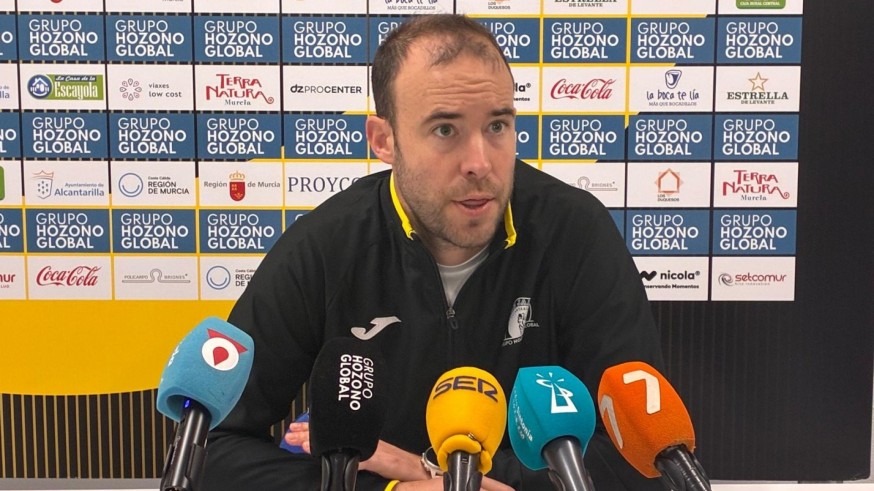 Canut: "No llegamos como queremos, pero sabemos que el equipo será competitivo"