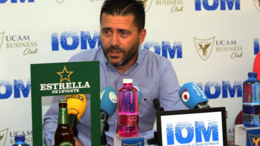 Pedro Reverte, director deportivo del UCAM CF