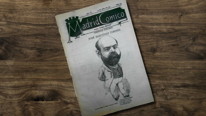 Mesa y ejemplar de 'Madrid Cómico' dedicado a Martínez Tornel