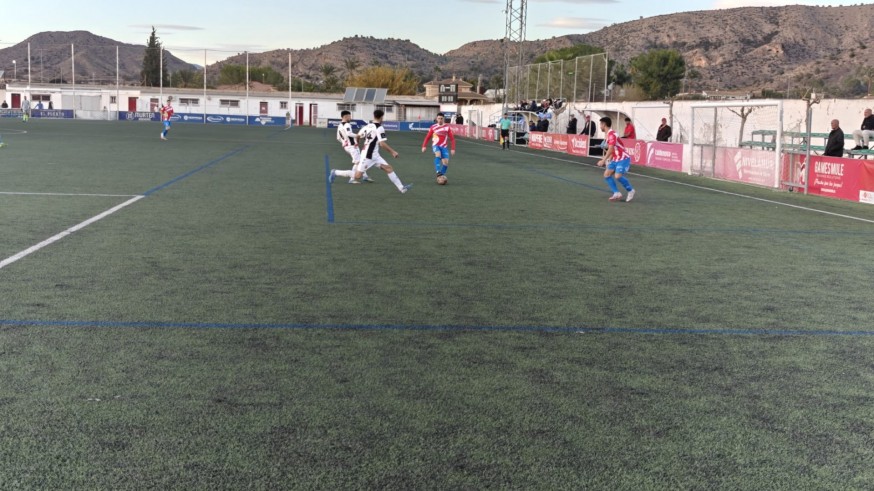 El Santomera somete a la Minerva (3-1)