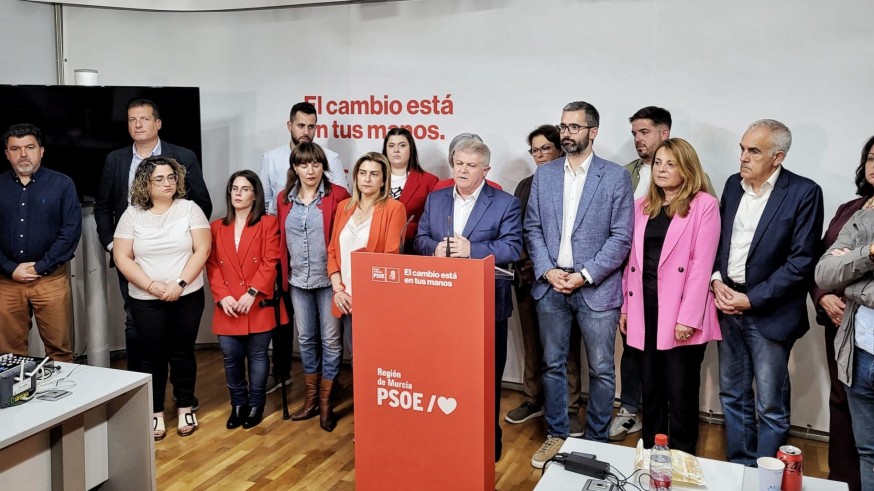 Varapalo para el PSOE en la Asamblea y en los municipios