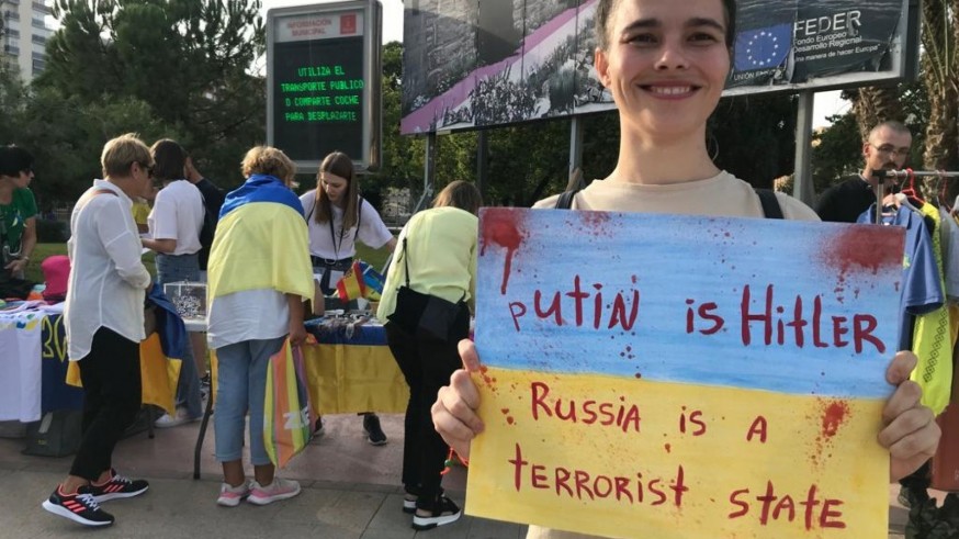 Ucranianos de Murcia piden ayuda para comprar comida y ropa