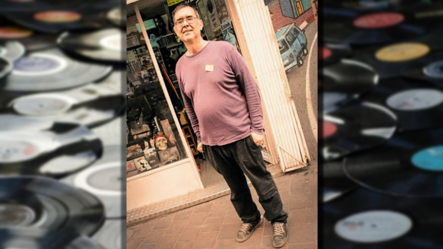 Hoy se celebra el Día Mundial del Disco de Vinilo y conversamos con Florencio Cervantes, propietario de Discos Tráfico