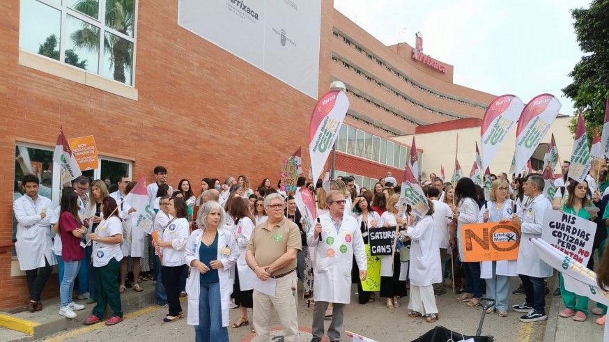 El Sindicato Médico califica de "rotuno éxito" la convocatoria de huelga