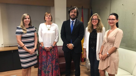 Motas se ha reunido con la asociación de Mujeres Empresarias de Cartagena