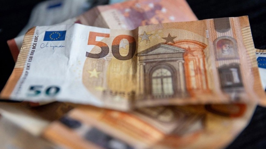 Evitar gastos superfluos y no acudir a créditos rápidos, recomendaciones en el Día Mundial del Ahorro