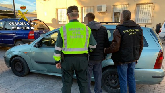 Detenido el conductor de un turismo que se dio a la fuga tras atropellar al conductor de un ciclomotor en Moratalla