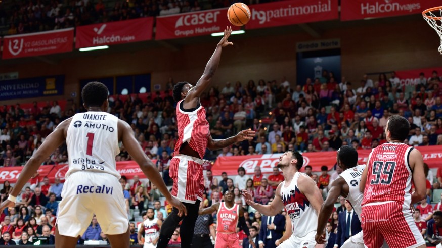 El UCAM hace vibrar al Palacio (89-84)