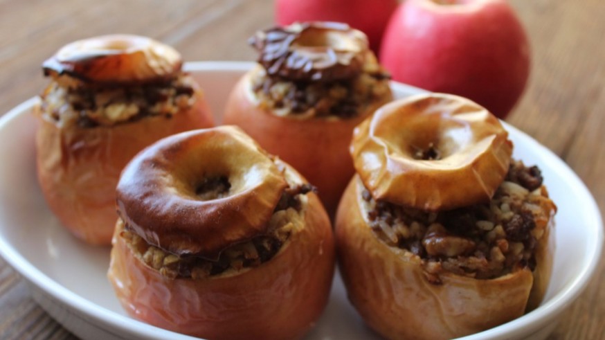 Comer sano y rico. Manzanas rellenas al estilo turco 