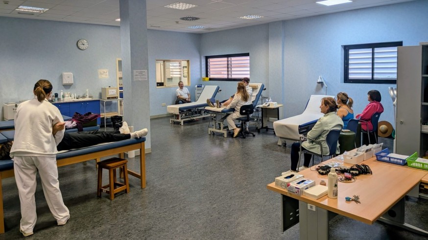 Salud impulsa la rehabilitación en Atención Primaria para agilizar tratamientos y evitar derivaciones