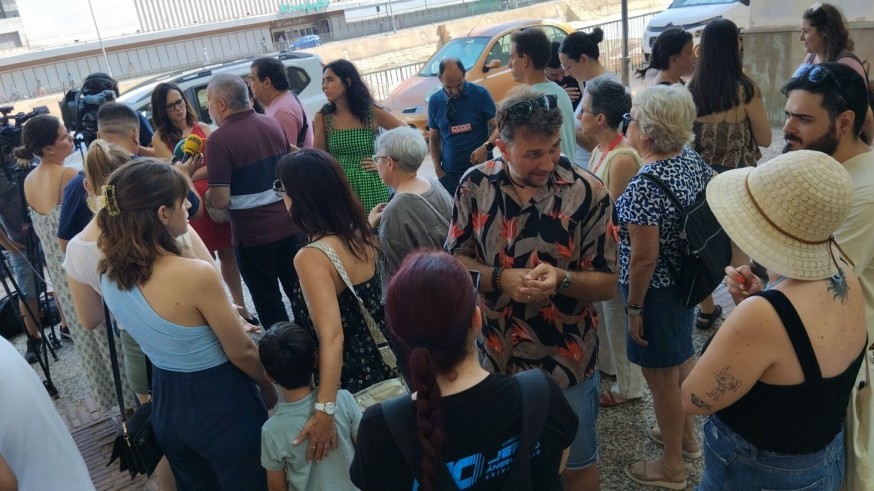 Los opositores de secundaria se manifiestan en San Esteban