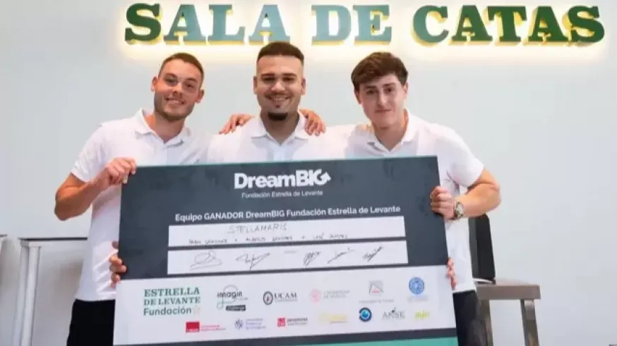Stella Maris gana el programa Dream Big con una biobarrera inteligente para proteger el Mar Menor