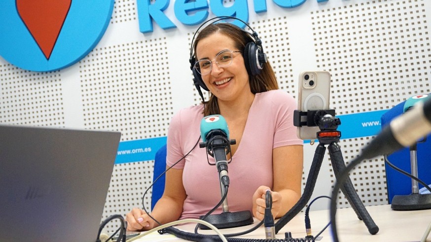 Nadie como Nadia. Con Nadia Guillamón hablamos del Black Friday, cómo lo pronunciamos y regalos que se compran