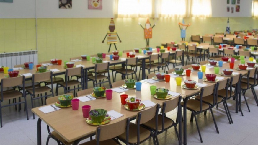 Solo el 2% de los escolares en situación de pobreza de la Región tiene acceso a una beca comedor 