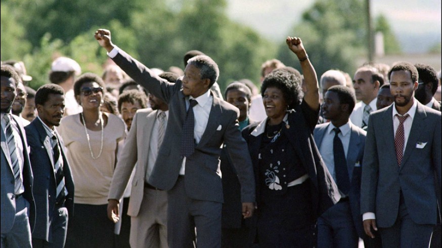 Nelson Mandela tras su liberación en 1990