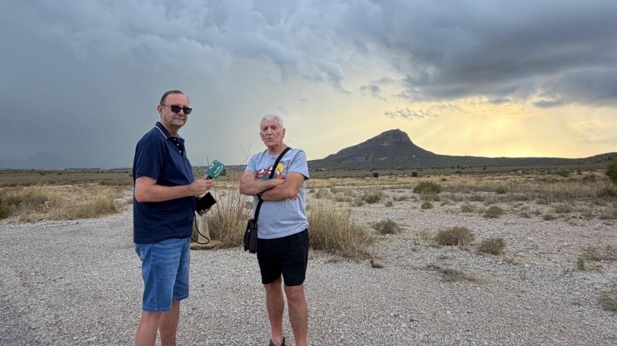 'Los Caza-Tormentas'