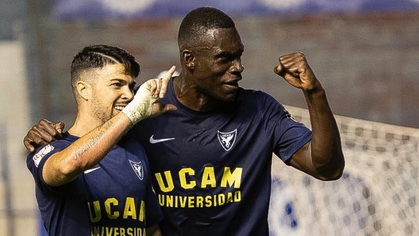 El UCAM CF cae en la Copa del Rey ante el Cádiz por 1-3