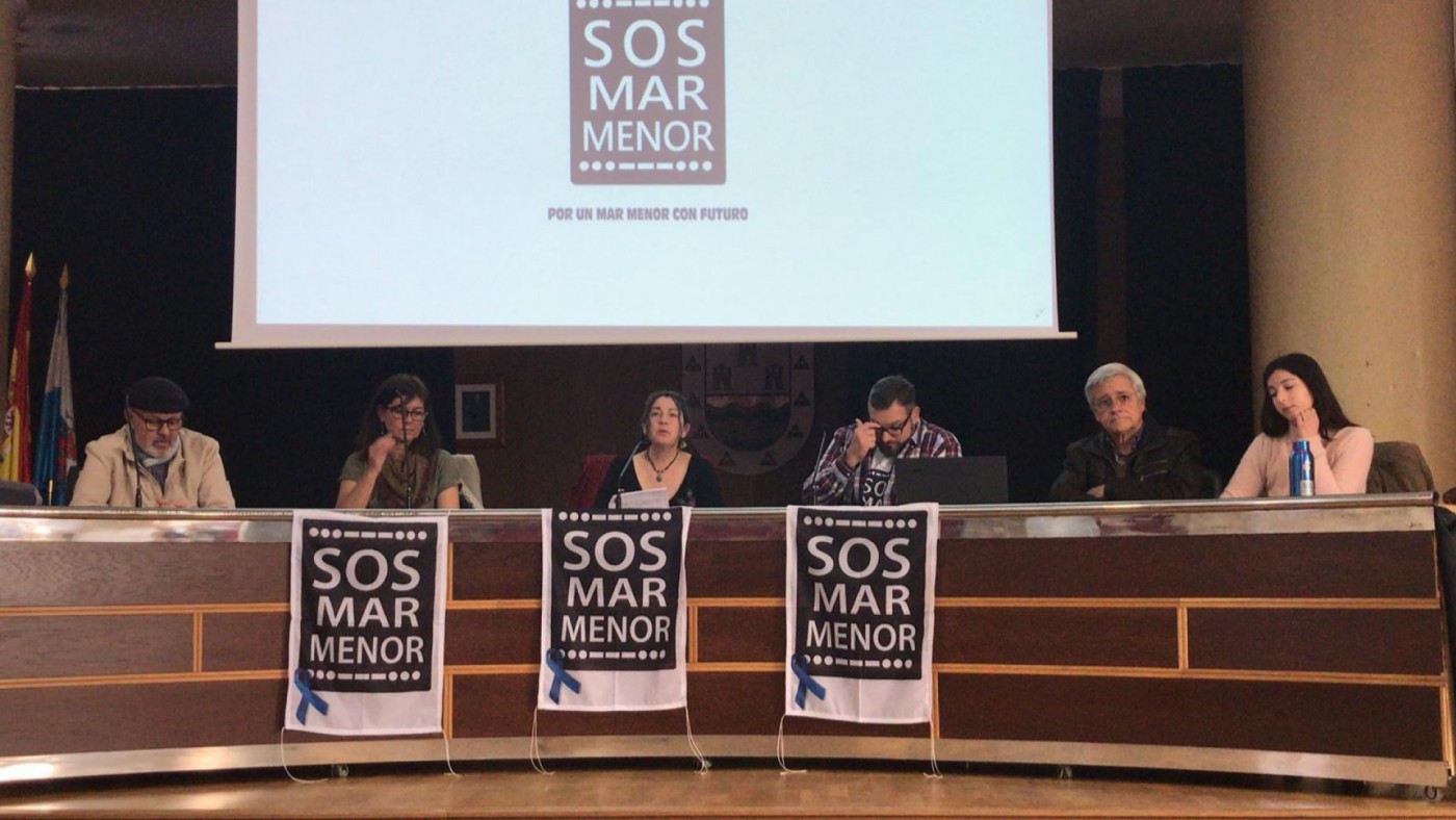 Rueda de prensa de SOS Mar Menor en Los Alcázares