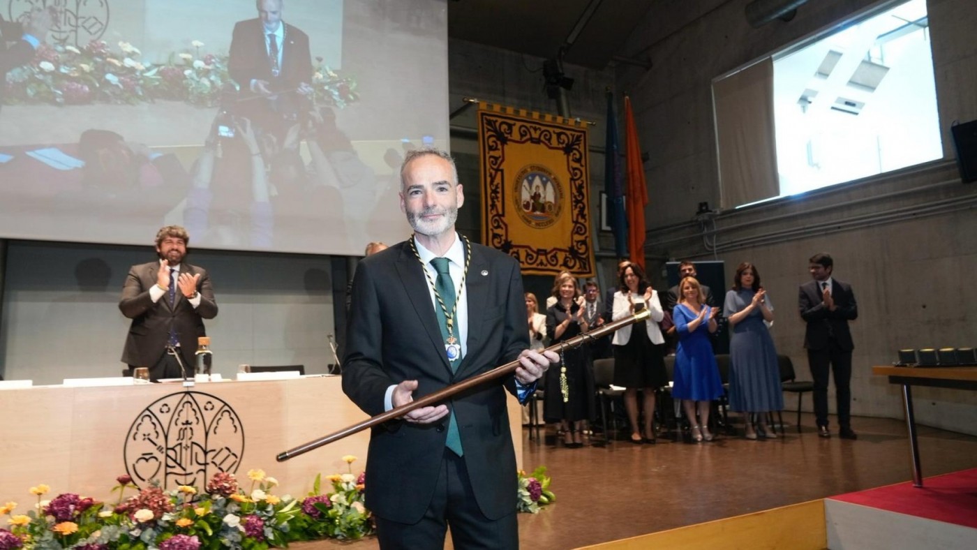 Samuel Baixauli toma posesión como nuevo rector de la Universidad de Murcia