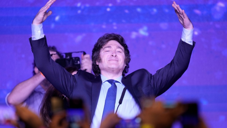 Milei gana las elecciones legislativas de Argentina con un 40% de los votos