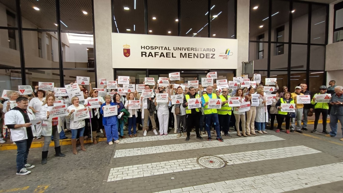 Más protestas por el desmantelamiento de la unidad de aislamiento respiratorio en Lorca