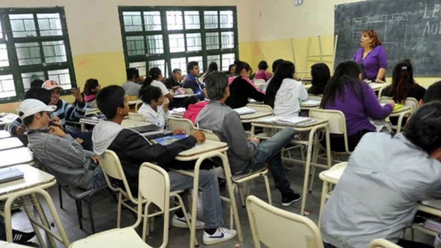 Educación convoca 1.453 puestos de maestros y profesores de secundaria y otros cuerpos docentes