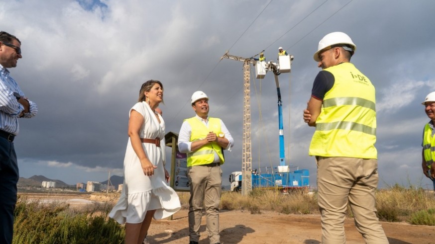 Comienza la sustitución de la línea eléctrica aérea en las salinas de Marchamalo