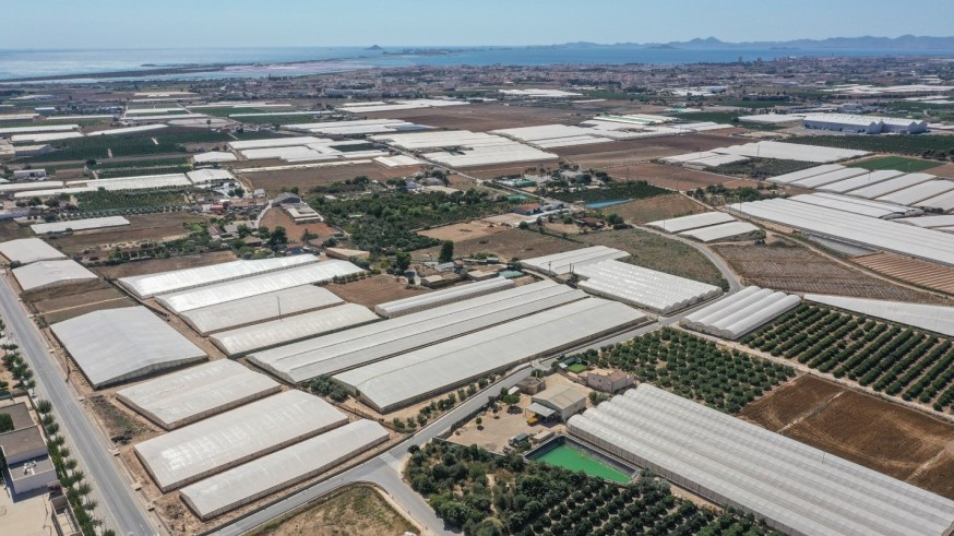 9.000 héctareas de terreno regable del entorno del Mar Menor dejan de tener agua