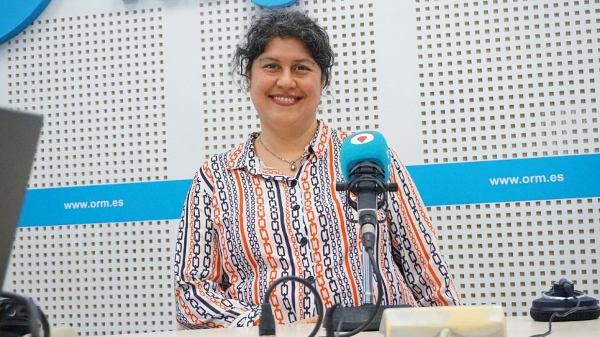 Hablamos con Solmaz Etemadzadeh, politóloga iraní residente en la Región de Murcia, de la situación política y bélica en Irán y Oriente Próximo