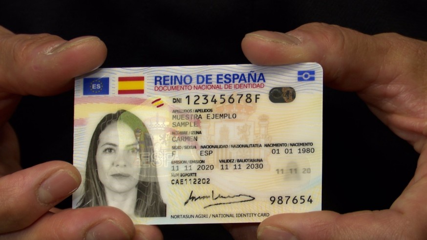 Más de 8.700 extranjeros adquirieron la nacionalidad española en la Región en 2021, según el INE