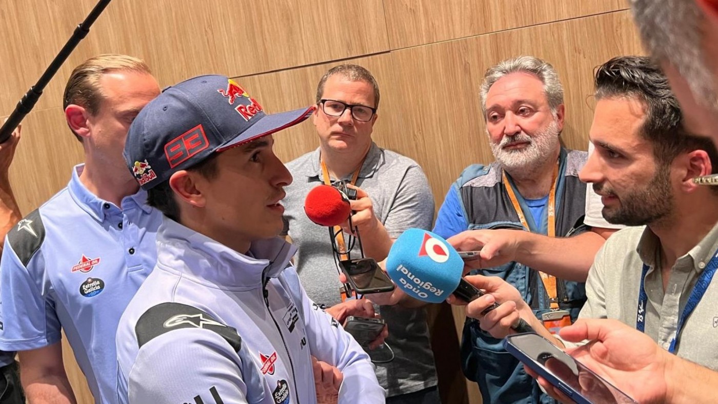 Marc Márquez: "Acosta es un supertalento, luchará por podios y victorias este año"