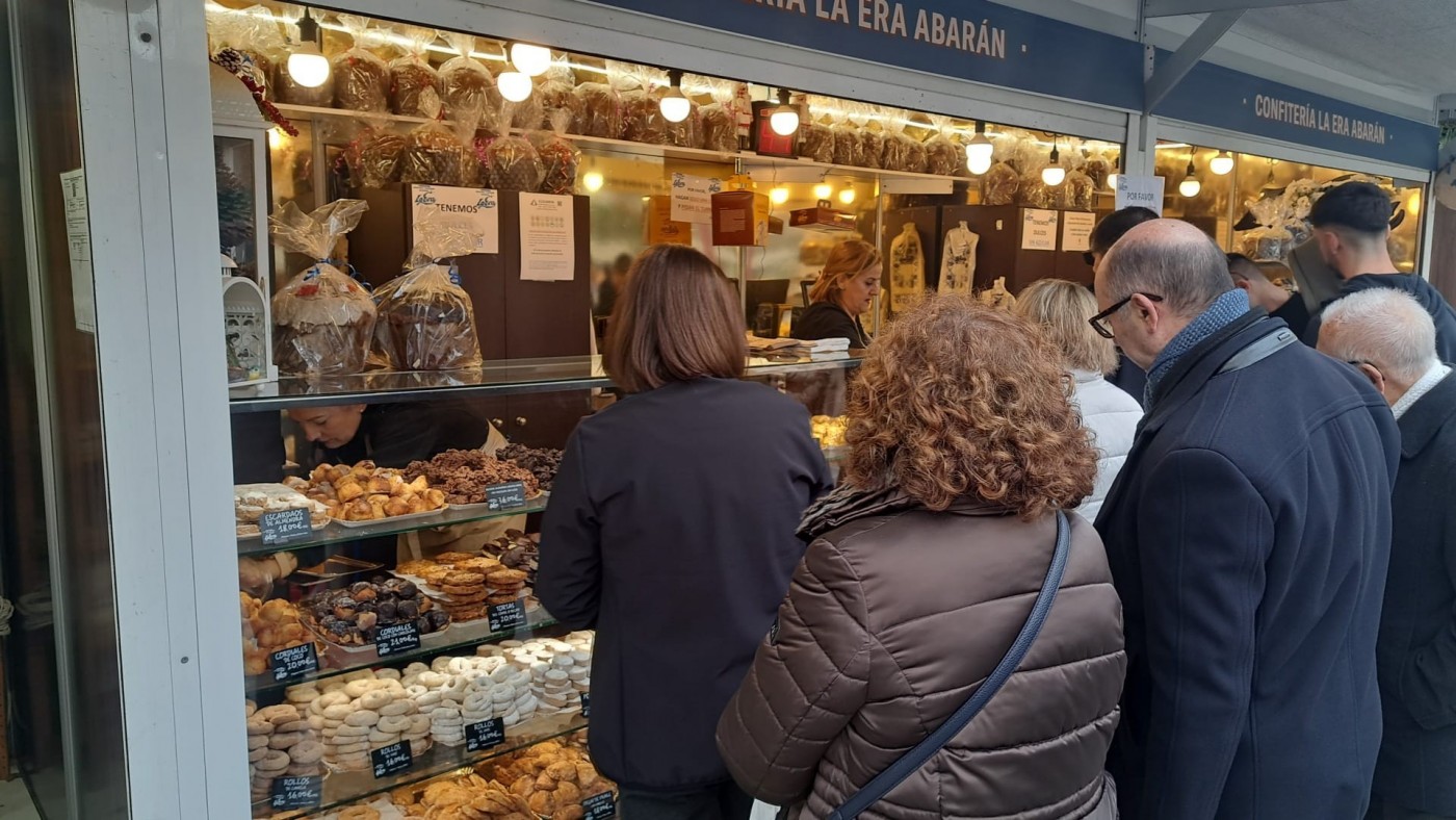 Los dulces tradicionales resisten a pesar del encarecimiento del 10% de la almendra