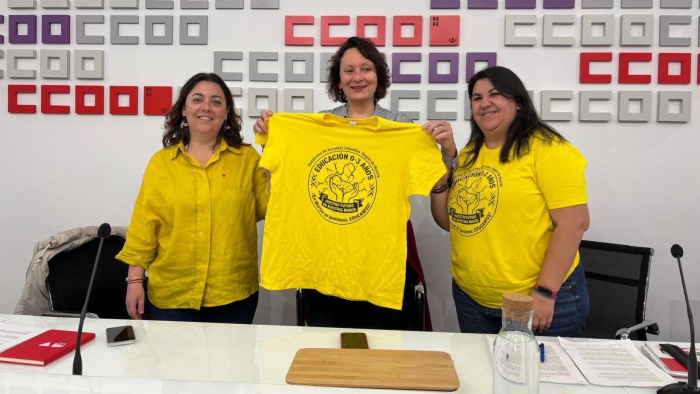 La Asamblea Regional debate las reivindicaciones de las educadoras de 0 a 3 años