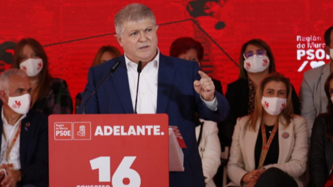 Vélez reprocha a López Miras que "no haya hablado aún con los ayuntamientos" de la situación sanitaria