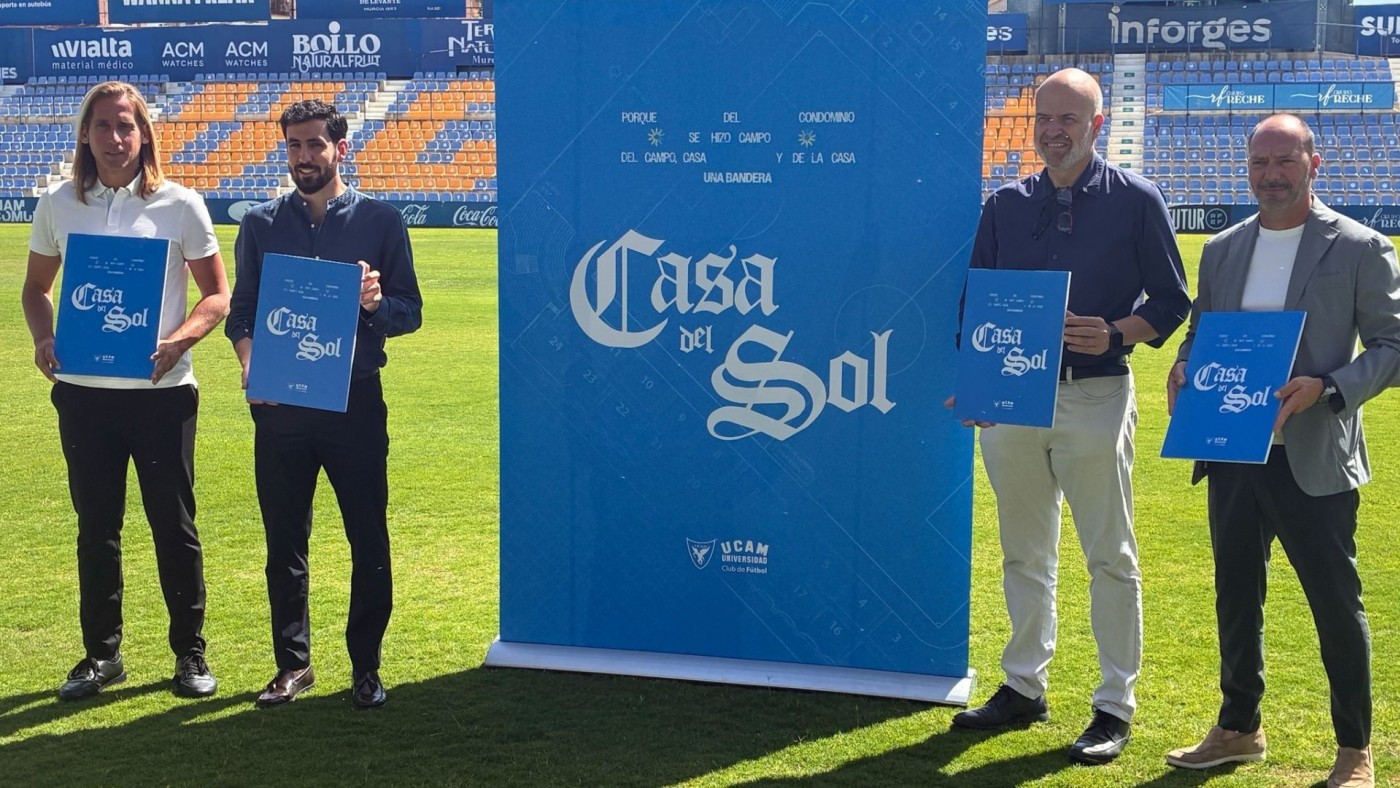Cinco euros de subida en la campaña de abonos del UCAM Murcia CF