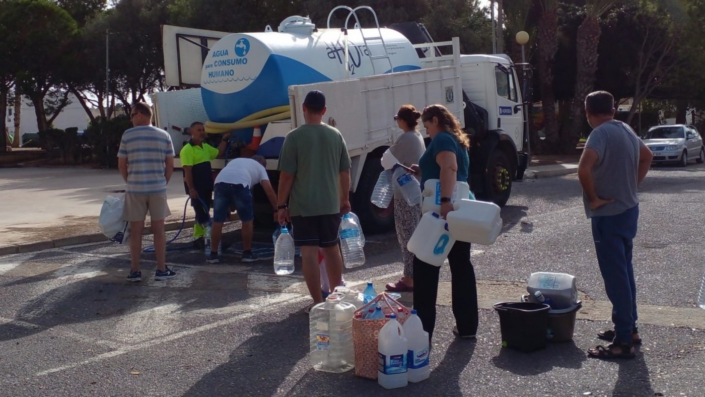 Bonificaciones de menos de 10 euros tras el corte de agua potable por la dana de octubre