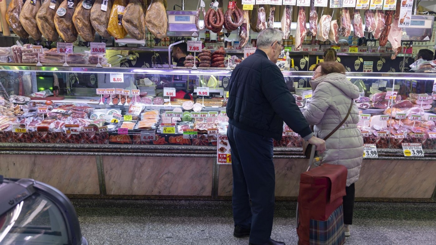El IPC baja al 3,1% a cierre de 2023 y el precio de los alimentos modera su crecimiento al 7,3%