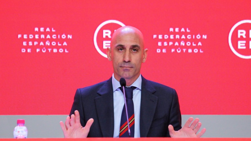 Luis Rubiales renuncia al cargo de presidente en la RFEF