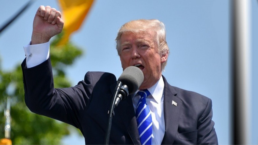 Trump aumenta los aranceles al acero y aluminio canadiense en un 50 %