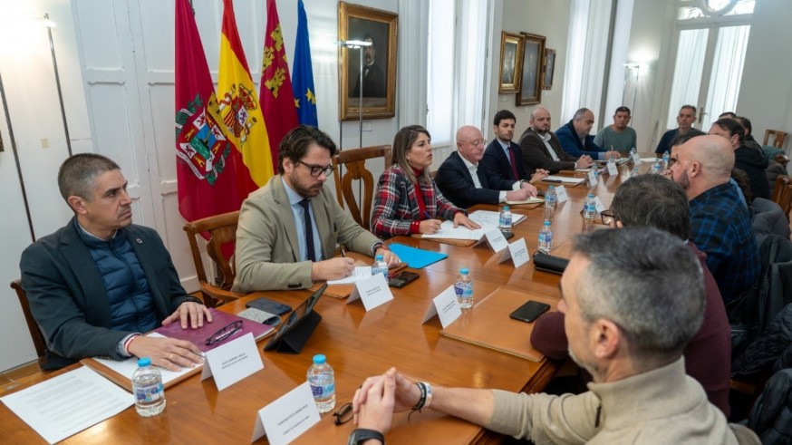 Una de las empresas de mantenimiento de Sabic estudia un posible ERE 