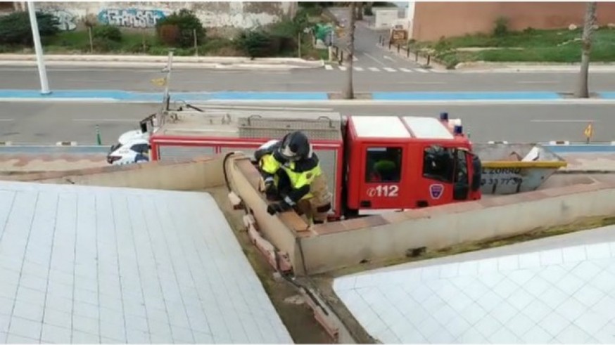 Rescatan a un hombre con hiperglucemia en una vivienda de La Manga de la que no podía salir
