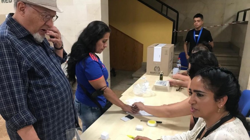 Los colombianos votan en Murcia para "cambiar la historia"